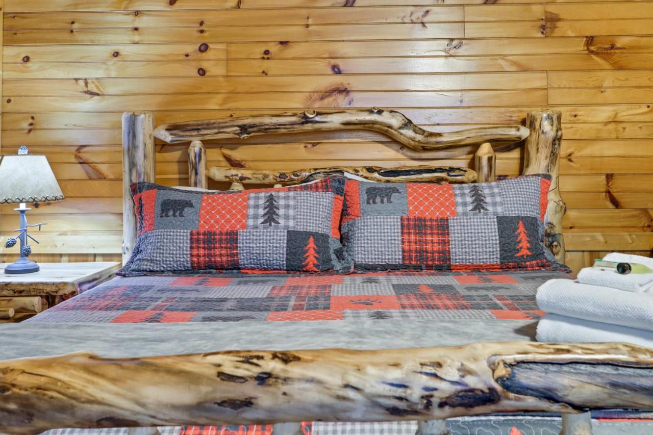 2 Separate Cabins Along A Peaceful Creek With Resort Amenities Ellijay Ngoại thất bức ảnh